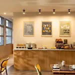 Hotel Wyld Saint Germain