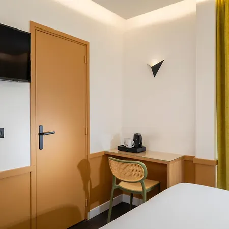 Wyld Saint Germain Parigi